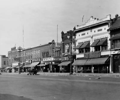 Rialto Theatre - OLD PIC FROM CITY OF WYANDOTTE